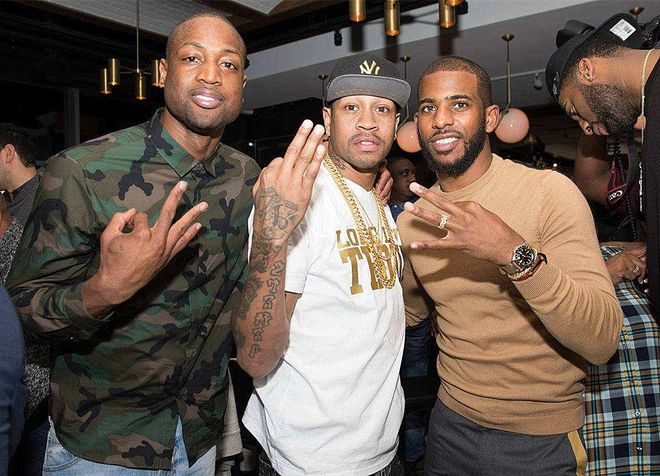 日职联半场：细谷真大梅开二度，新潟天鹅0-2柏太阳神（J1联赛半场：细谷真大双响，柏太阳神2-0领先新潟天鹅）