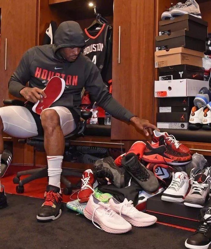 大包大揽！山西外援诺威尔首秀交出30分5篮板3助攻（首秀高光！山西外援诺威尔砍下30分5篮板3助攻）