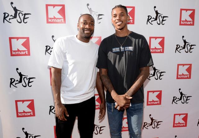 早报：拥有地表最强人类的从容感……怎么，你们没有吗？（早报：与地表最强同行的从容感——你们感受不到？）